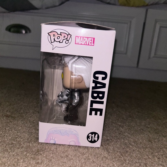 Cable Deadpool Funko Pop - Picture 2 of 5